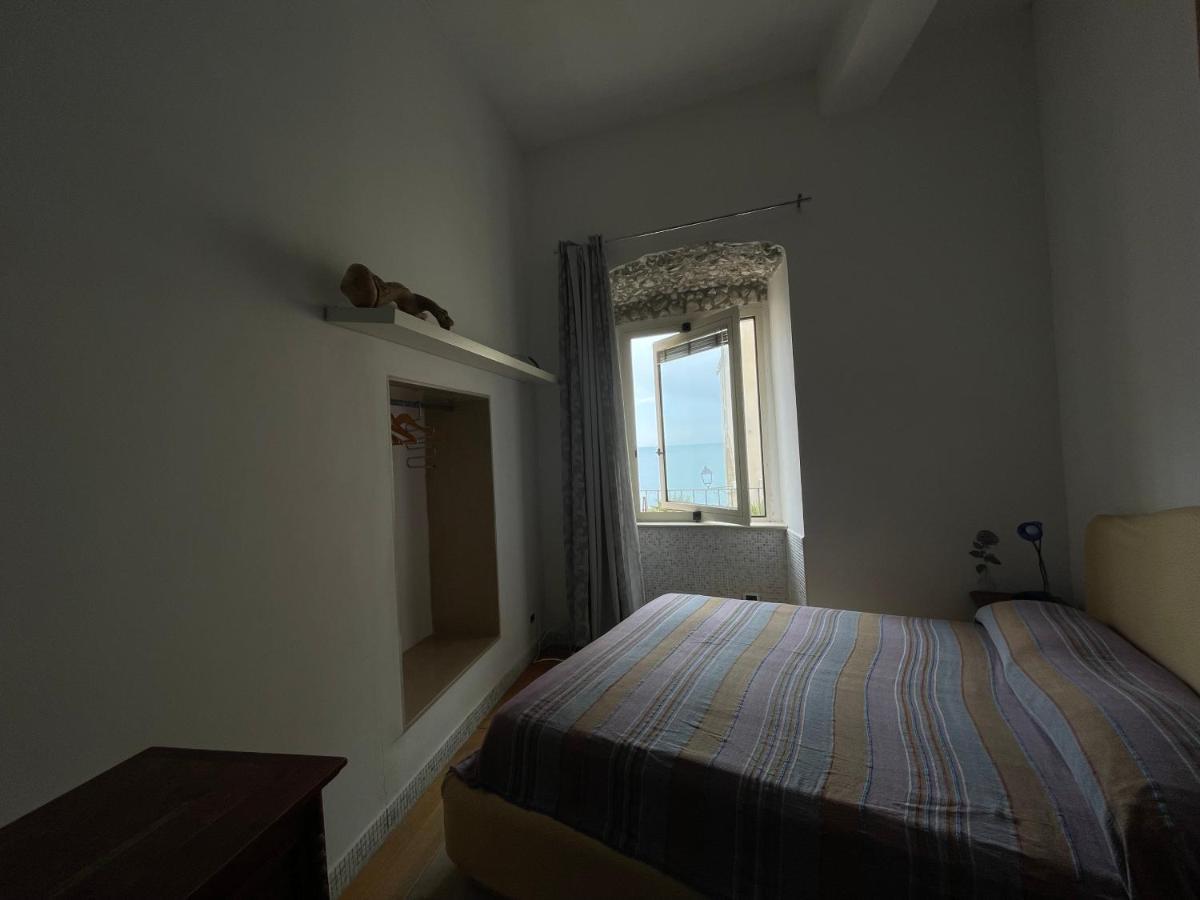 Amare Vieste, Central Apartment Sea View Exteriör bild